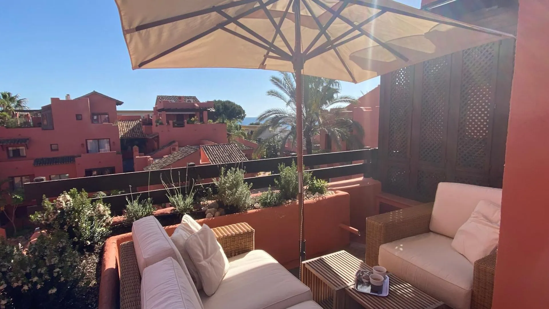 Havsutsikt - Penthouse 200 M Fran Stranden - Elviria Marbella 0*,  Spain