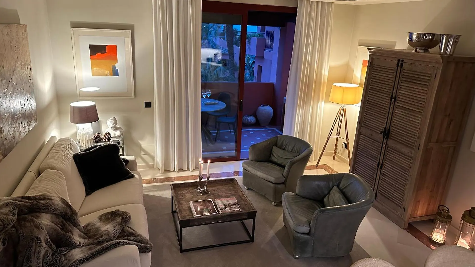 Havsutsikt - Penthouse 200 M Fran Stranden - Elviria Marbella 0*,  Spain