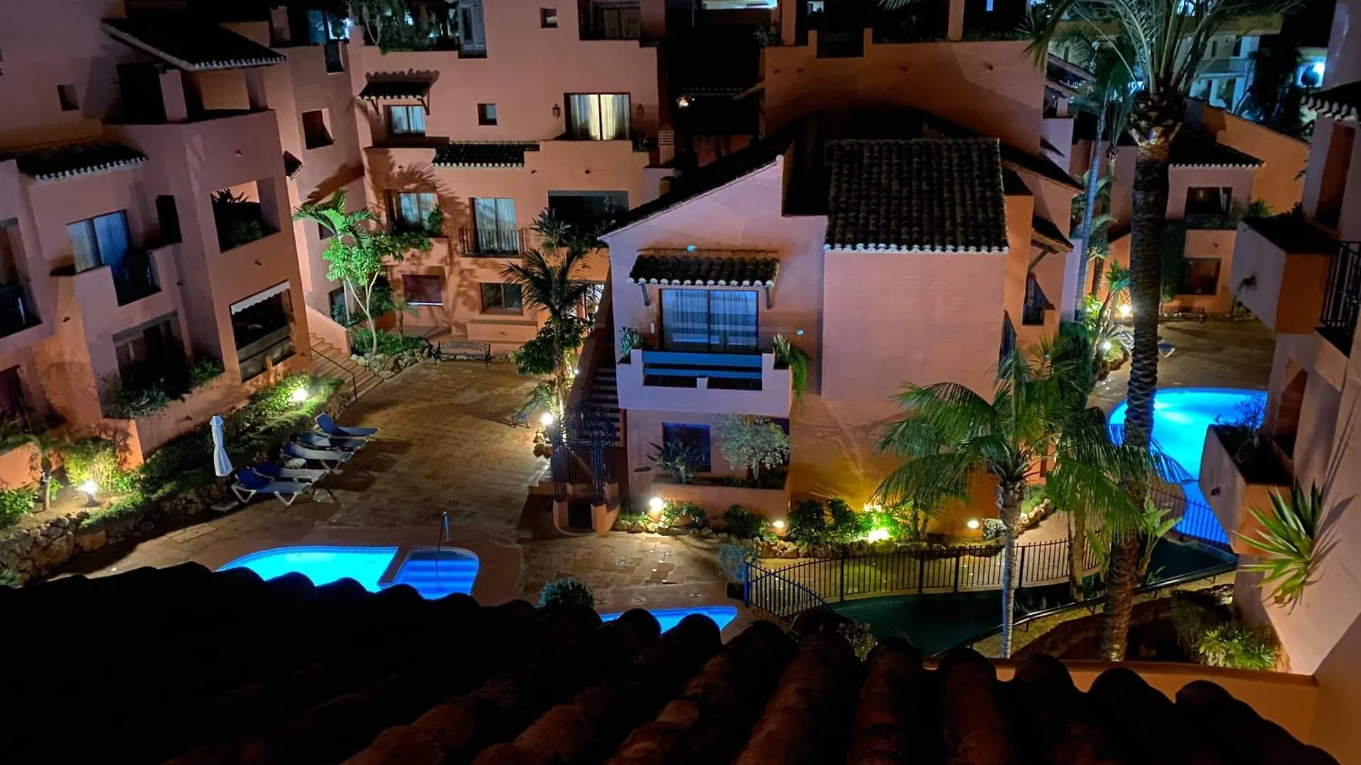 Havsutsikt - Penthouse 200 M Fran Stranden - Elviria Marbella Spain